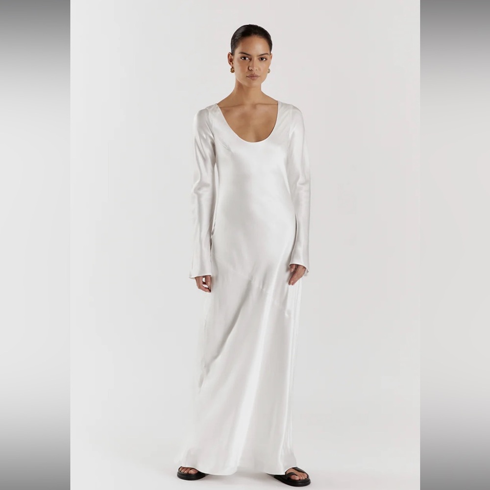 DISSH Lea White Sleeved Satin Maxi Dress
